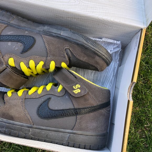 Nike SB Dunk Mid Batman - Picture 4 of 8